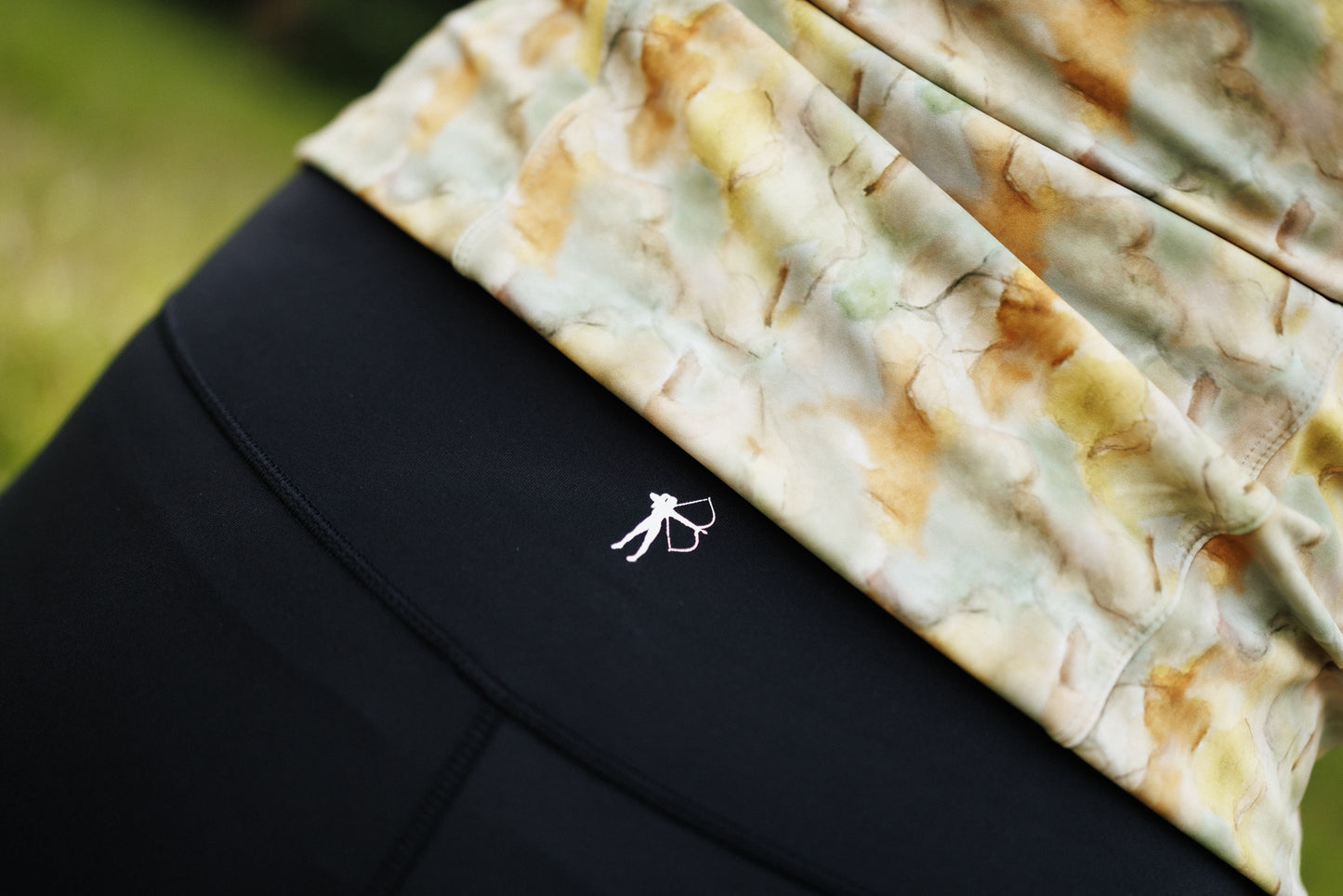 Black Huntress Leggings