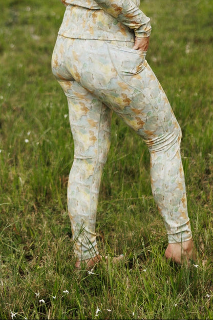 Model is wearing size Small